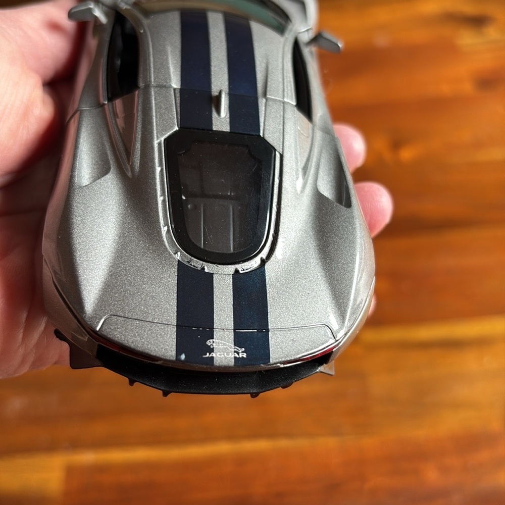Jaguar C-X75 Model 1:32 - brand new - Picture 6 of 12